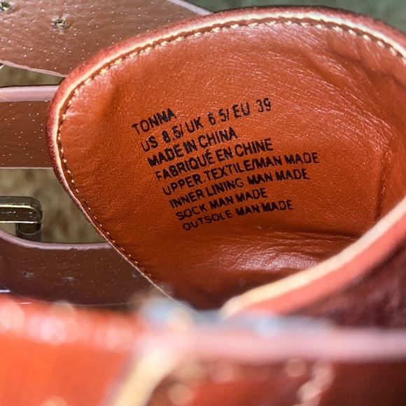 Shoedazzle ankle booties π’ - Picture 4 of 9